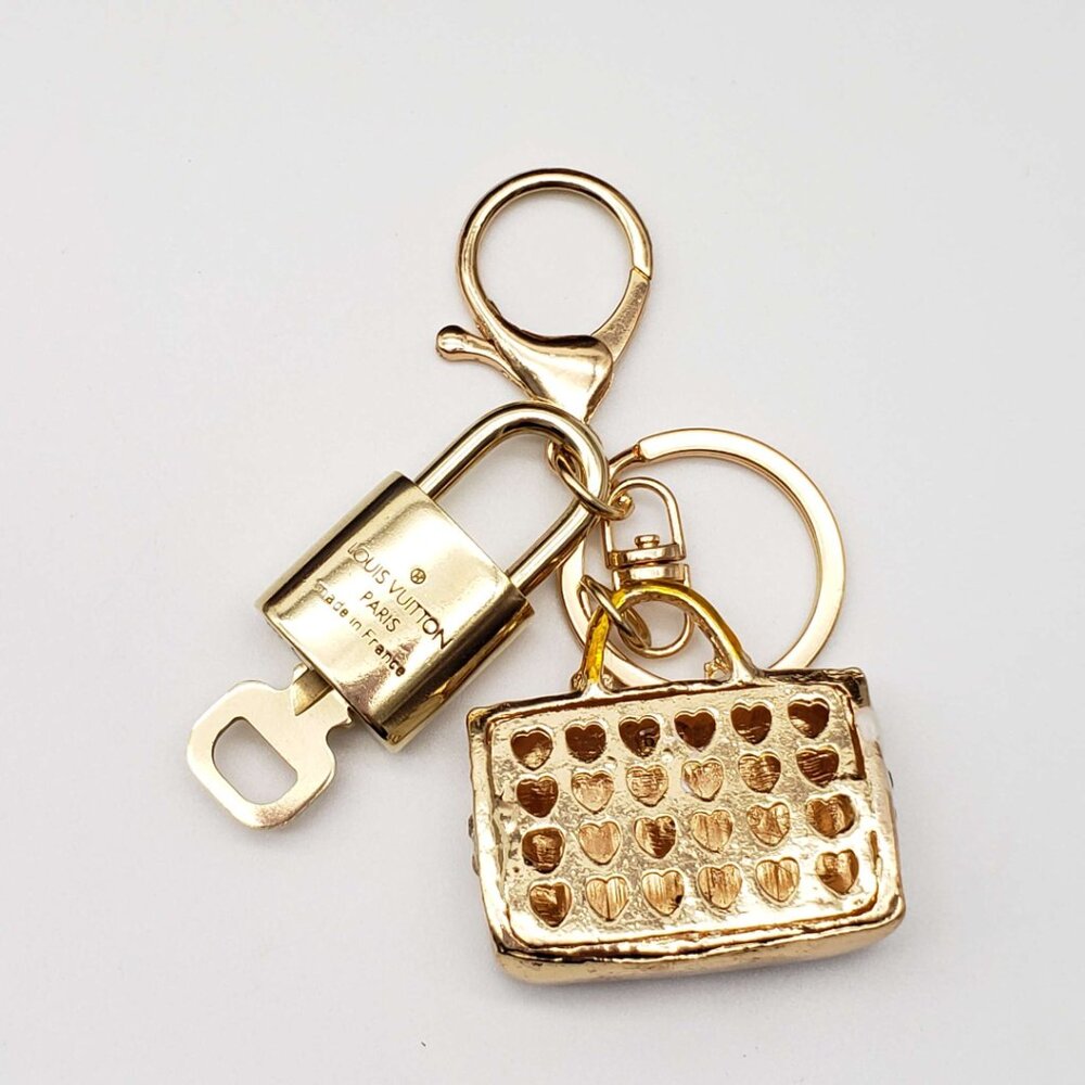 Authentic Louis Vuitton Gold Padlock 🔒 Key Set w/ Unbranded Bag Charm - Picture 4 of 6